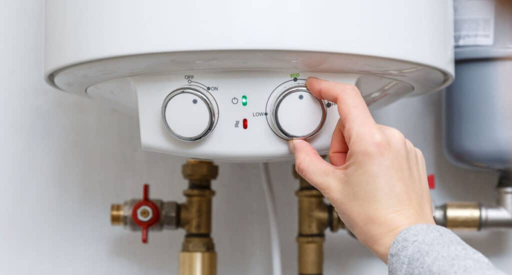 water-heater-maintenance-service-g1294344007